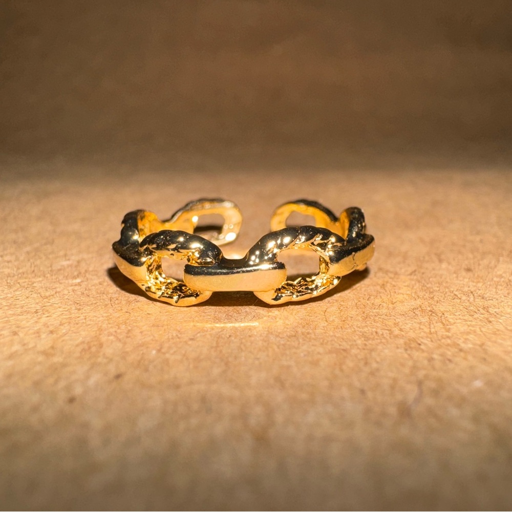 Gold Chain Link Ring
